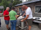 2023-07-10 Jaryszewo, grochówka Szefa Agroturystyki.